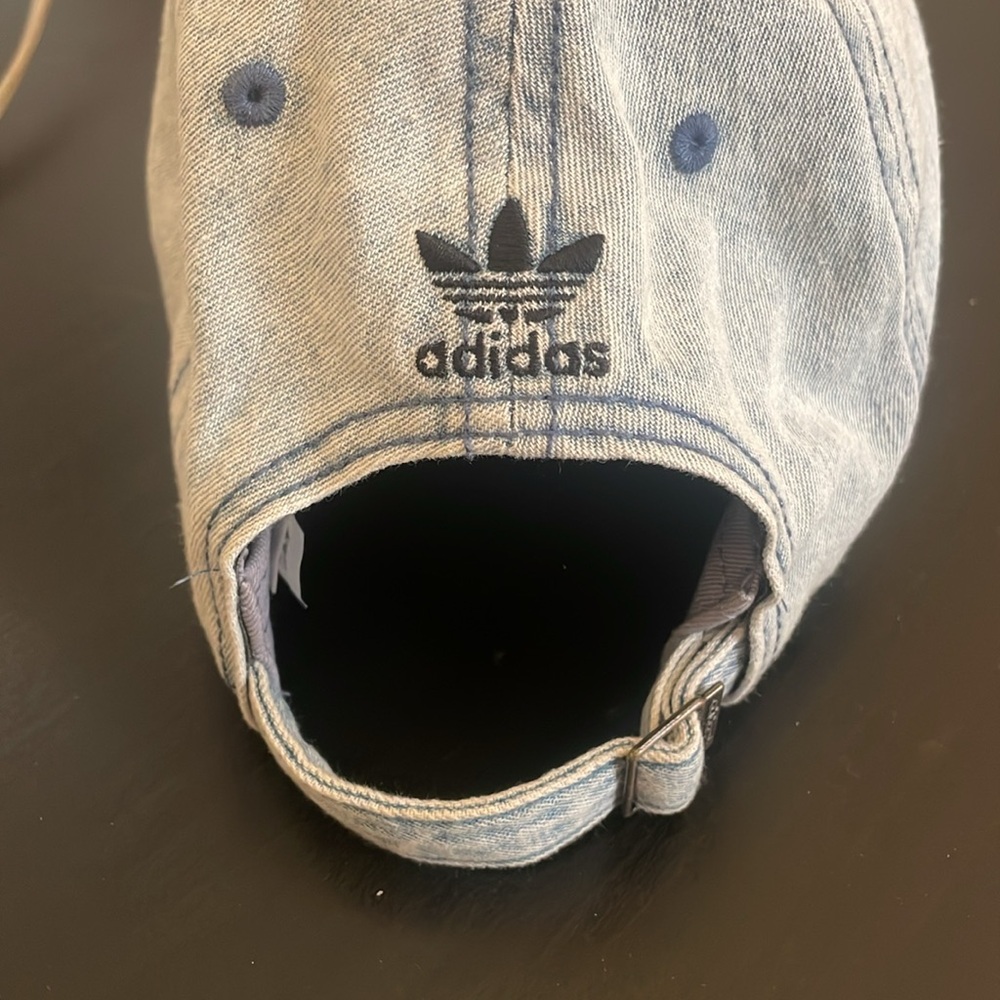 Adidas cap - Picture 4 of 4